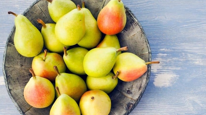 Một quả lê bao nhiêu calo? — Tính chính xác theo kích thước, giống và cách xử lý