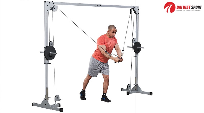 Hiểu sâu về cable crossover: Không phải “máy đẩy ngực”, mà là “bộ điều khiển lực kéo”