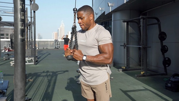 Lợi ích thực tế khi tập tricep pushdown đúng — chứ không phải “đẩy cho xong” Lợi ích thực tế khi tập tricep pushdown đúng — chứ không phải “đẩy cho xong”