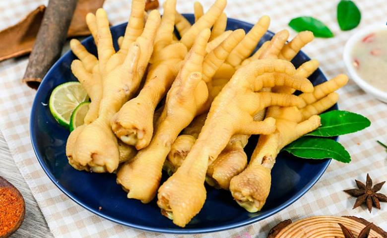 Bước 2: Luộc đúng nhiệt độ — không luộc quá kỹ