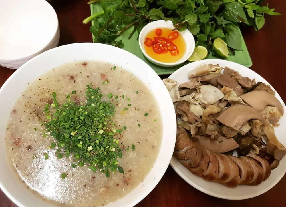 Vì sao cháo lòng khiến nhiều người tăng cân — dù chỉ ăn 1 lần/tuần?