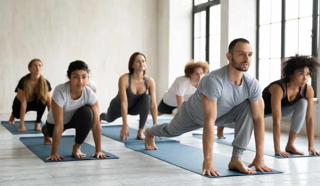 Vì sao chuỗi chào mặt trời yoga lại hiệu quả đến thế?