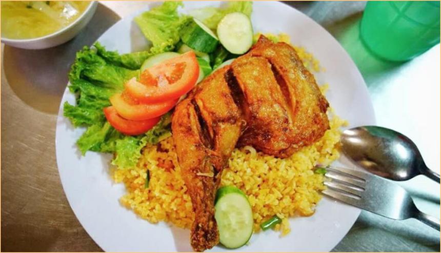Cách tính calo cơm gà xối mỡ đúng chuẩn — không đoán, không ước