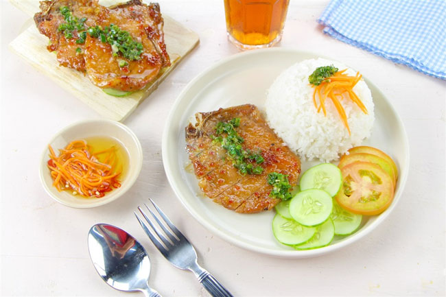 Ăn cơm tấm có mập không? Câu trả lời nằm ở “cách ăn”, không phải “có nên ăn”