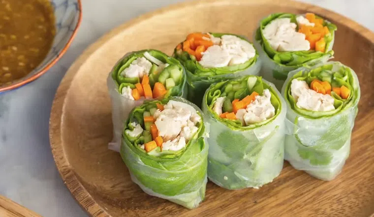 Thành phần dinh dưỡng thực tế trong 1 cuốn gỏi cuốn chuẩn (160g) Thành phần dinh dưỡng thực tế trong 1 cuốn gỏi cuốn chuẩn (160g)