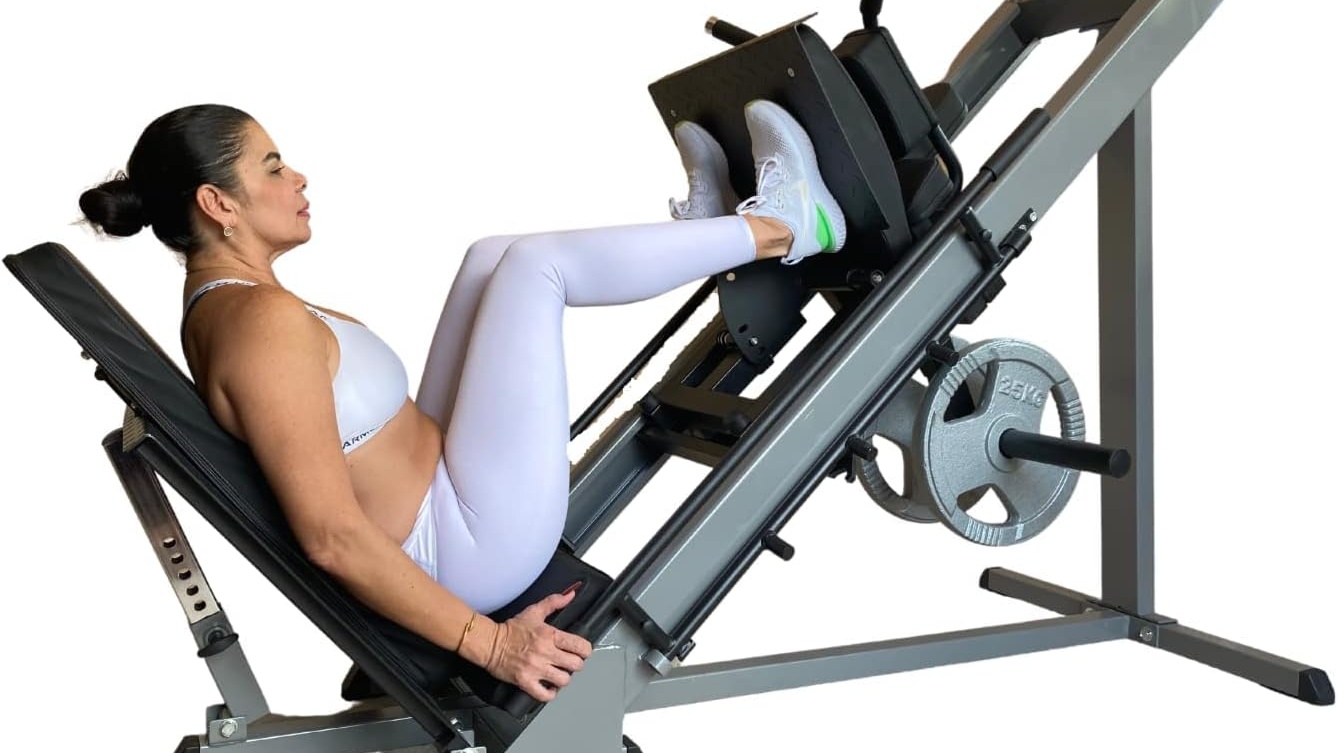 Hack Squat là gì? Giải thích chi tiết về nguyên lý và cấu tạo máy