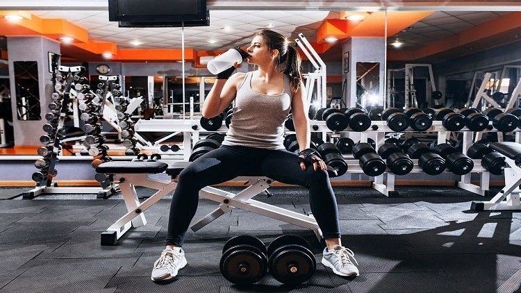Những đối tượng KHÔNG TẬP GYM nhưng lại CẦN whey protein nhất