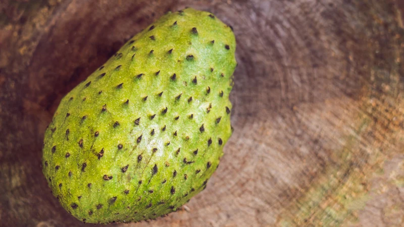 Mãng cầu Na (Annona squamosa) vs mãng cầu ta (Annona reticulata): Calo khác biệt rõ rệt