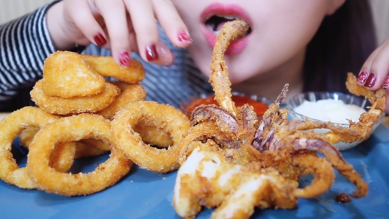 So sánh cùng phân khúc: Mực tươi vs các loại hải sản phổ biến khác So sánh cùng phân khúc: Mực tươi vs các loại hải sản phổ biến khác