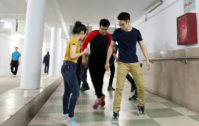 Shuffle dance là gì — và tại sao nó đặc biệt hiệu quả để giảm cân? Shuffle dance là gì — và tại sao nó đặc biệt hiệu quả để giảm cân?