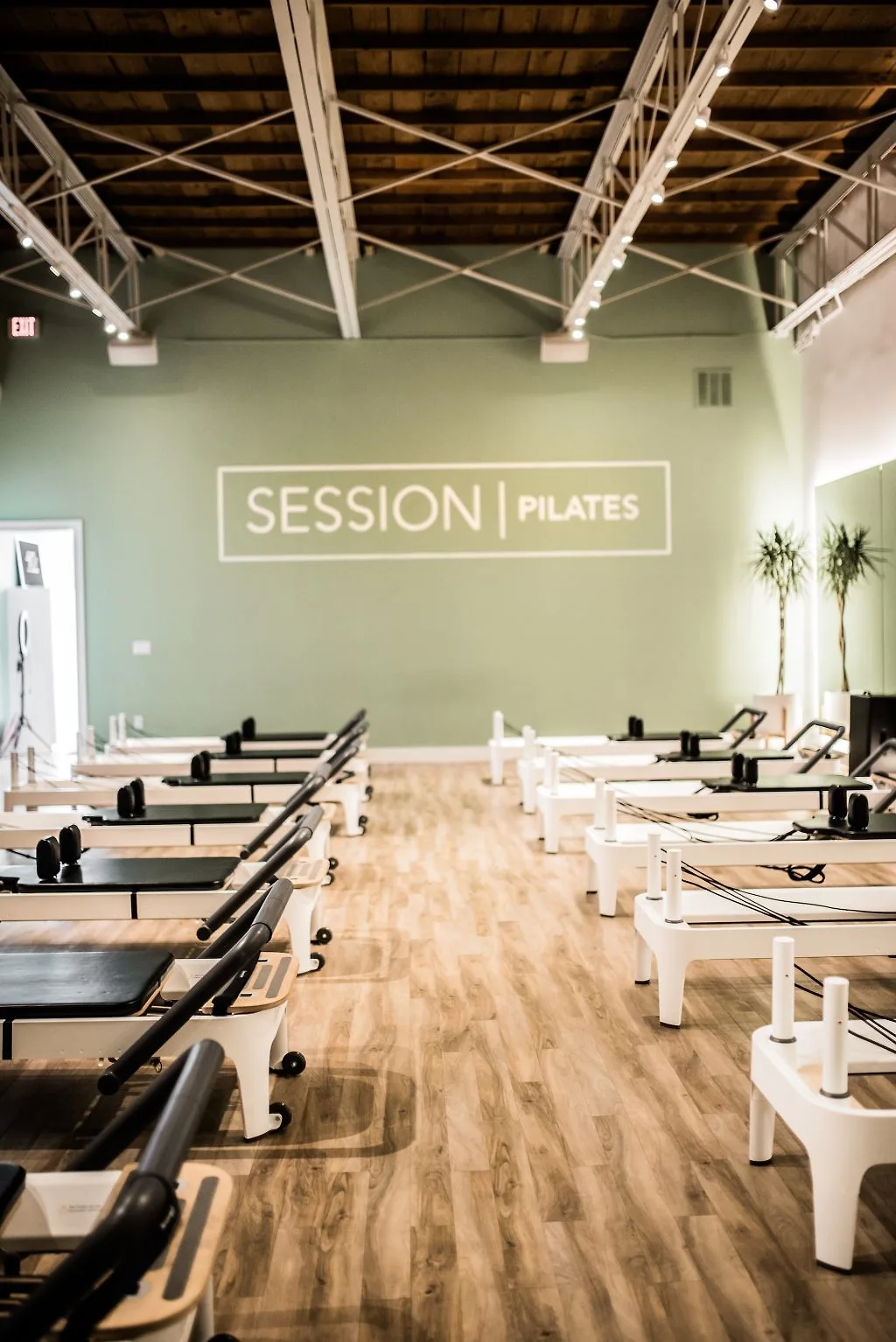 Yoga là gì? Không phải “duyệt tư thế đẹp”
