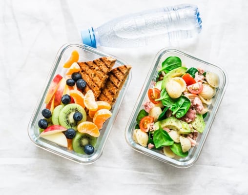 Eat clean không phải là ăn đắt — mà là ăn đúng Eat clean không phải là ăn đắt — mà là ăn đúng