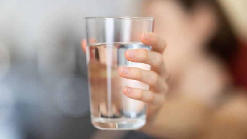 2. 30 phút trước mỗi bữa ăn chính